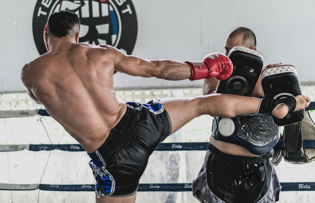 Kickboxing Workout for Beginners: Punch Harder, Train Smarter